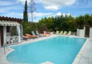 Location sur Aigues Vives : Villa avec piscine à Aigues Vives